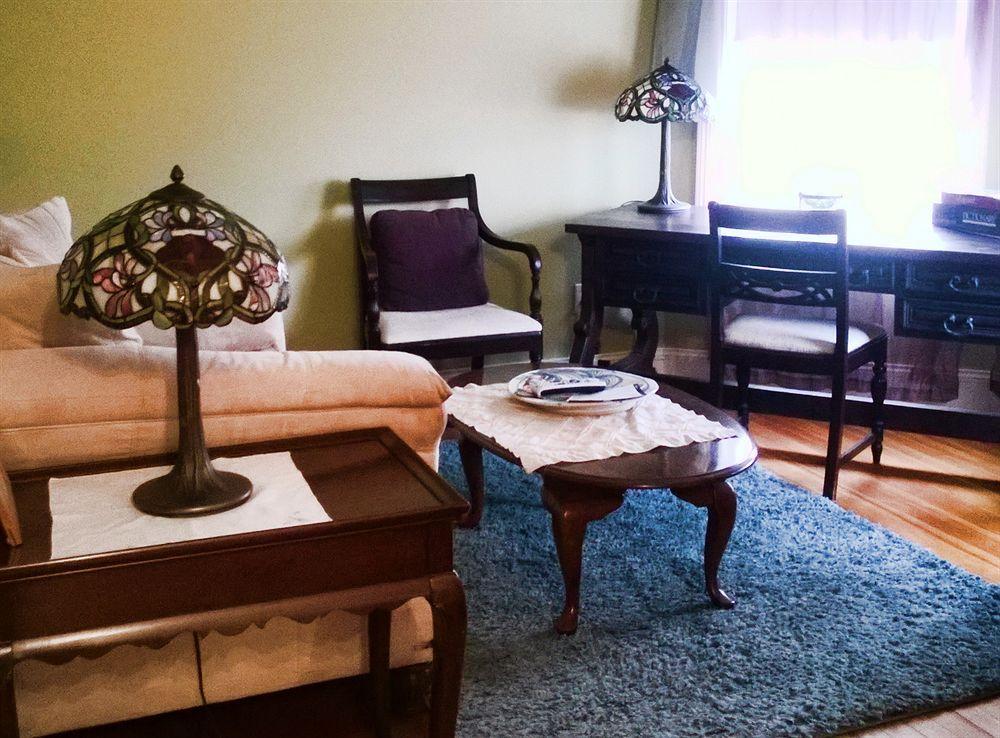 Naomi'S Inn Bed & Breakfast Springfield Zewnętrze zdjęcie