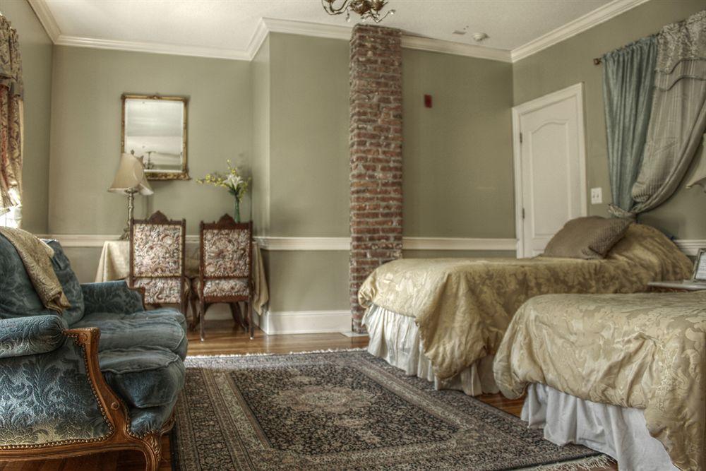 Naomi'S Inn Bed & Breakfast Springfield Zewnętrze zdjęcie