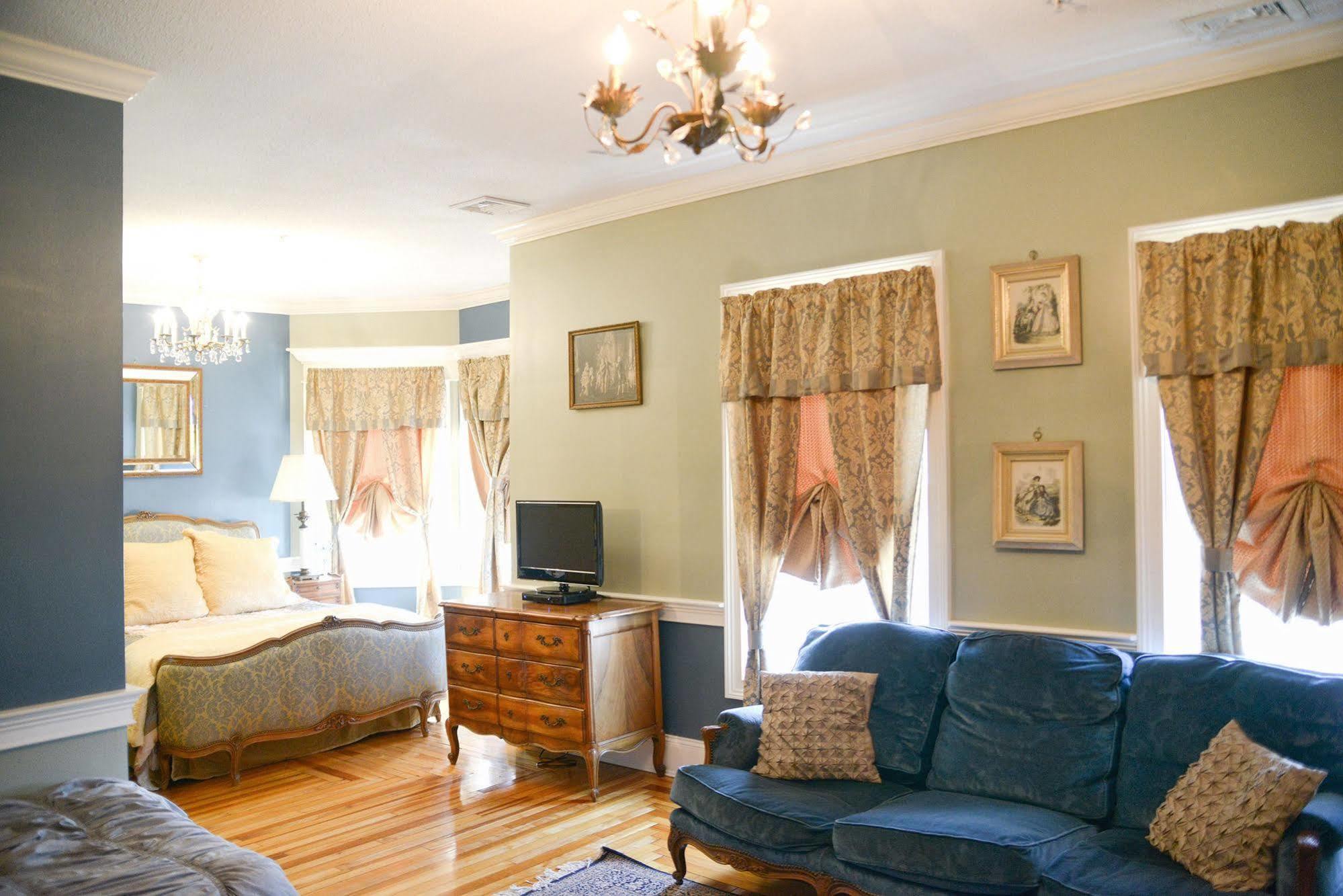 Naomi'S Inn Bed & Breakfast Springfield Zewnętrze zdjęcie