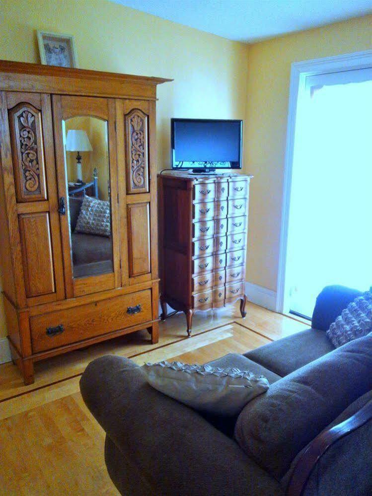 Naomi'S Inn Bed & Breakfast Springfield Zewnętrze zdjęcie